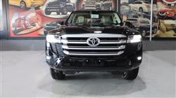 تۆیۆتا لاند کروزەر